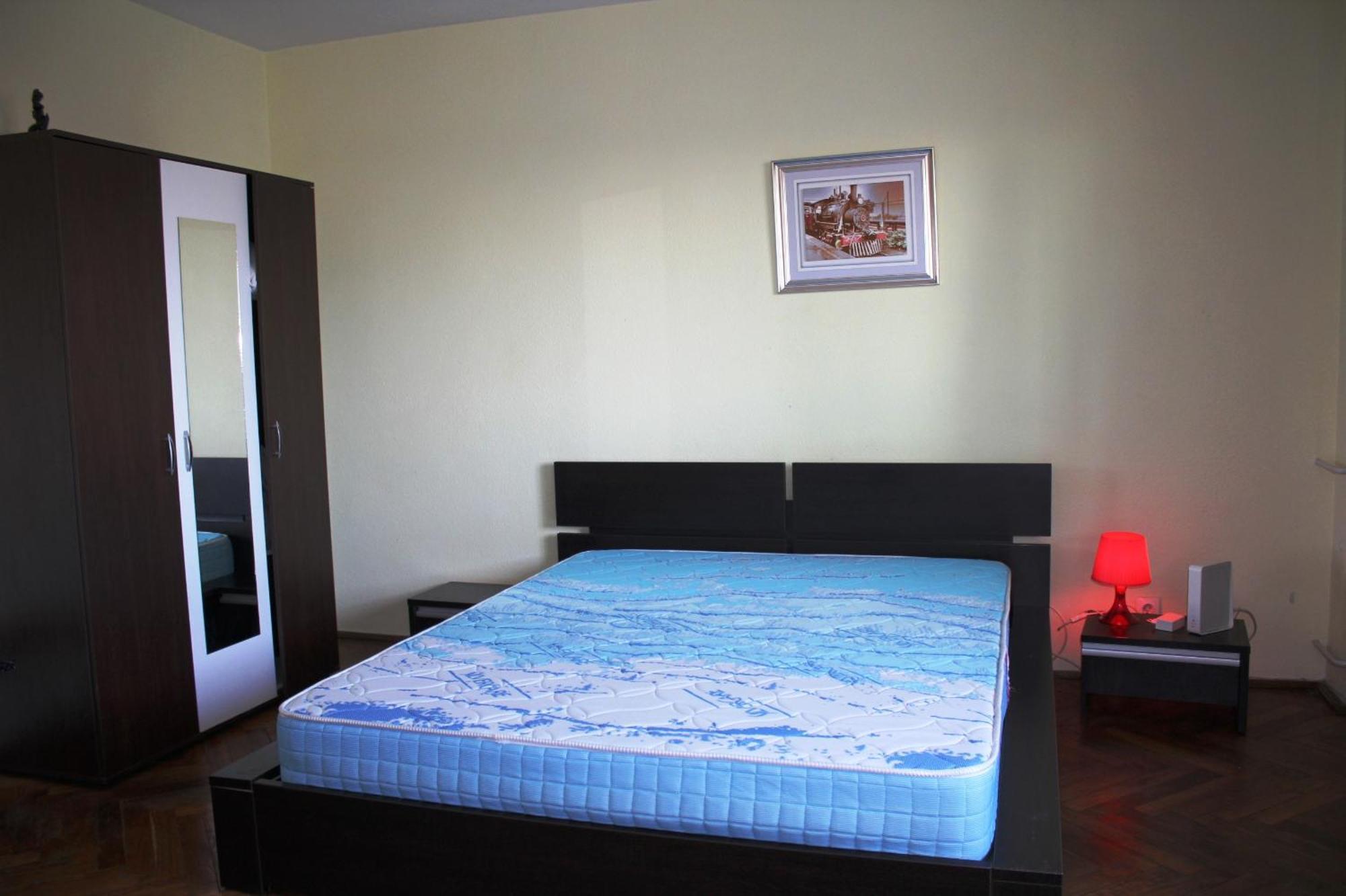 Modern Apartment, Center 1 Apartament *